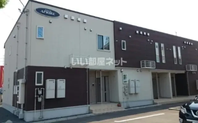 アプリーレ 1階 - Goshogawara student accommodation