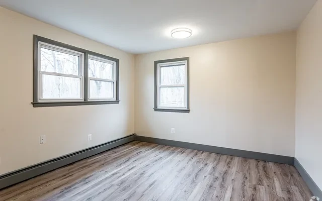 Willington Oaks Apartments 3