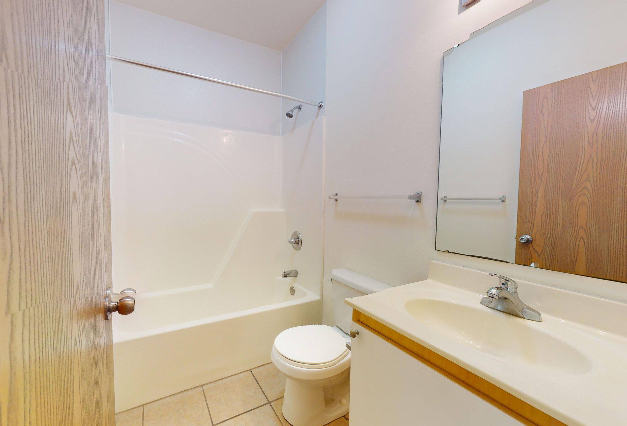 503 E Springfield 3