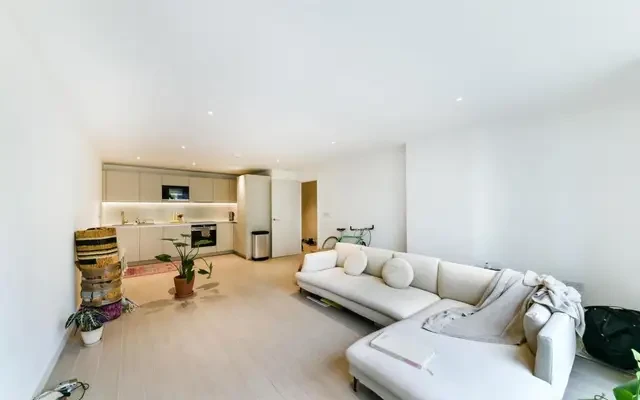 LH-Packington Square 2