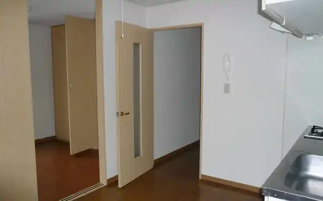 レオパレスカサ・デ・フローレス - Odawara student accommodation - 204号房间(带餐厅/独立厨房)