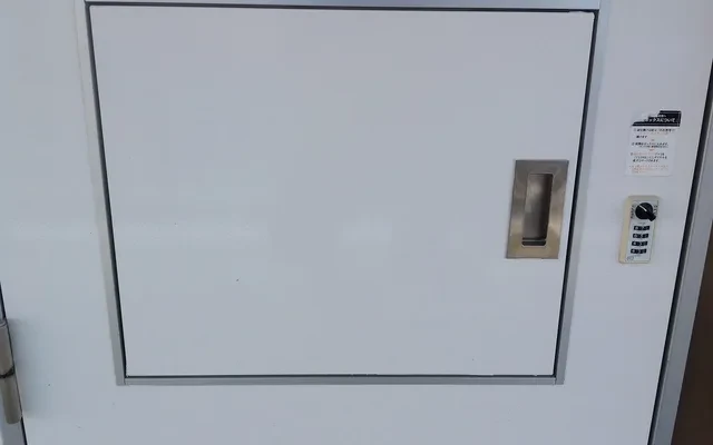 レオパレス赤坂 2
