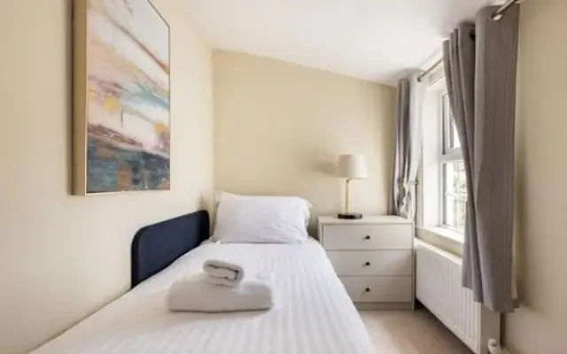 Salisbury Residences 2