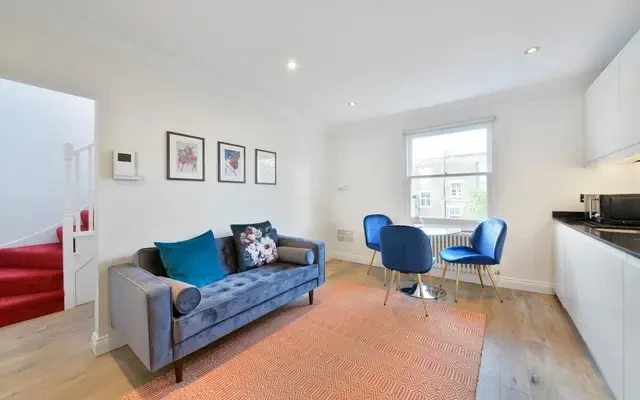 Cambridge Gardens, London, W10 5UD 0
