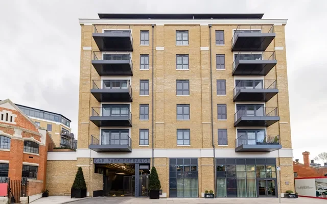 14 Canning House Royal Exchange, Kingston Upon Thames, KT1 2FQ 0