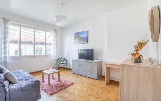 Magnifique Studio - Quartier Perier 4