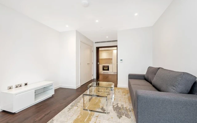 LH-Royal Mint Gardens - London student accommodation