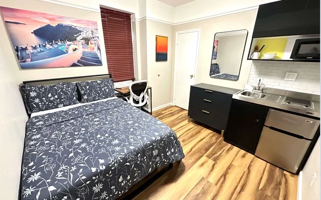 Union Square Apartment 3