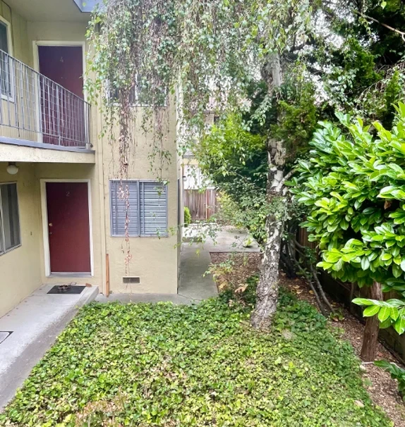3424 Yosemite Ave
