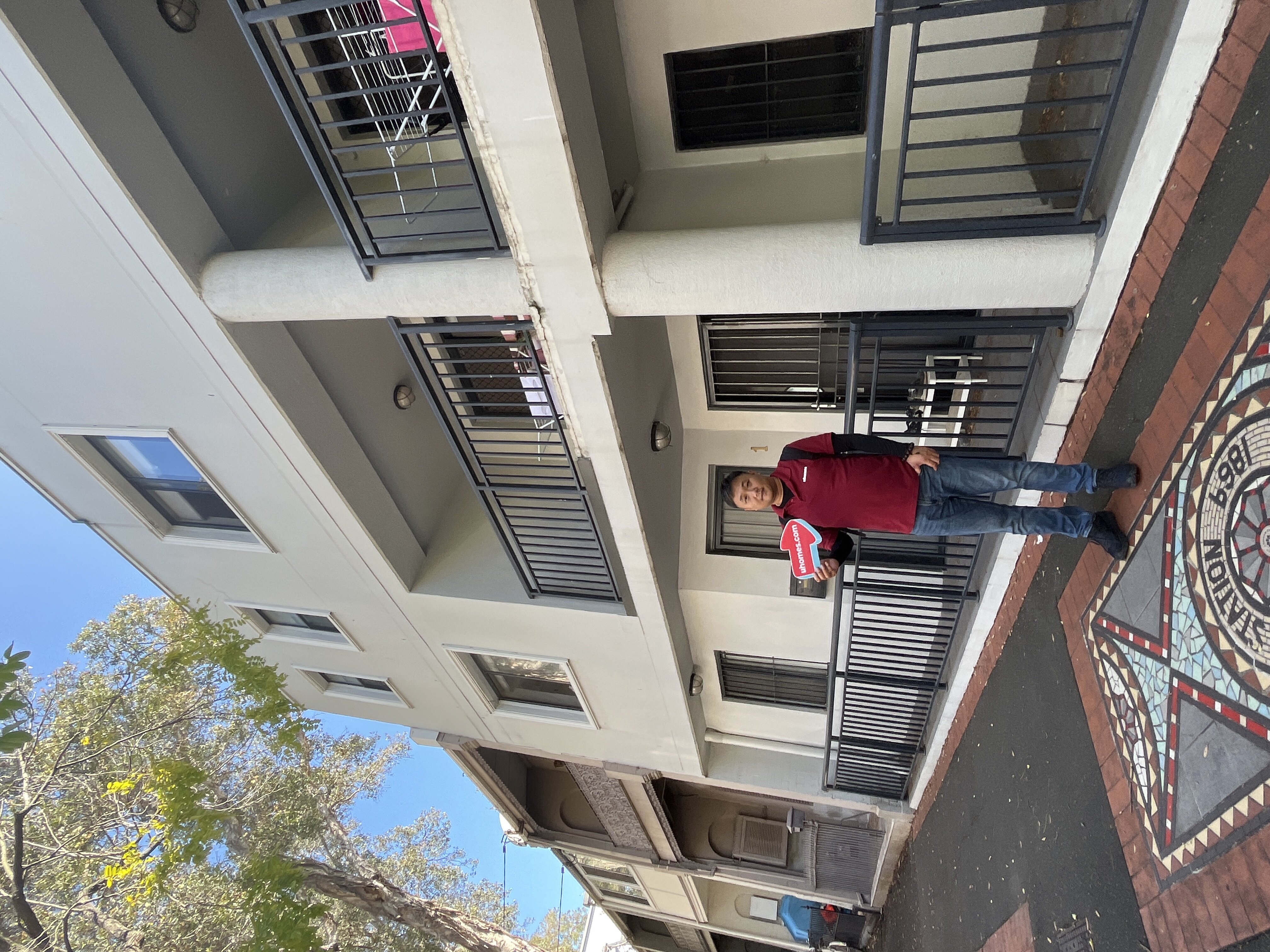 1 Pine Street 2