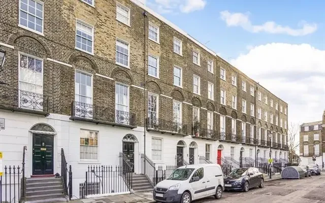 Claremont Square, London, N1 9LX 0