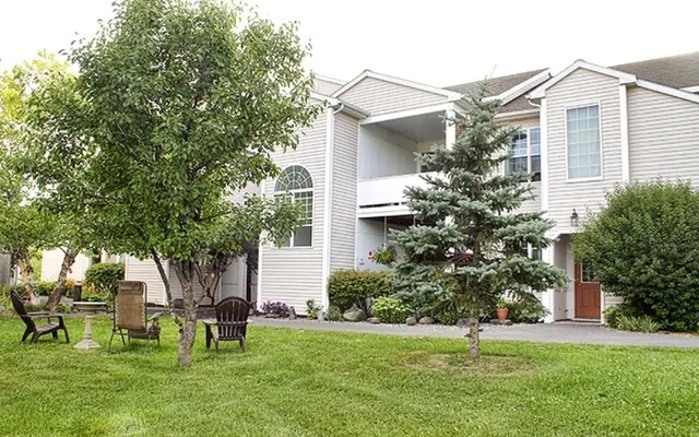 SummerHill Townhouses 4