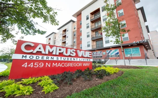 Campus Vue Apartments 1