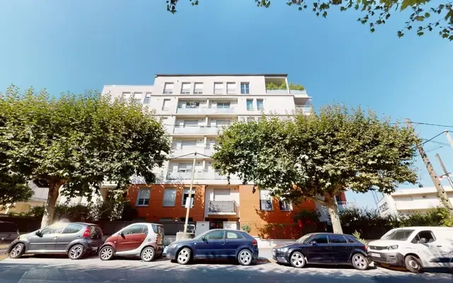 Very cool double bedroom in Rosny-sous-Bois 1