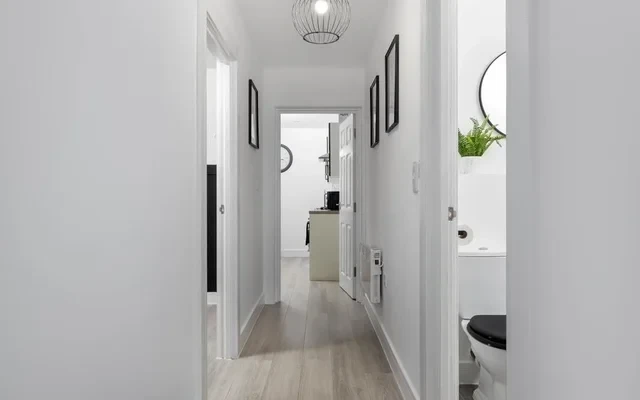 Apartment near Anfield Free Parking 4