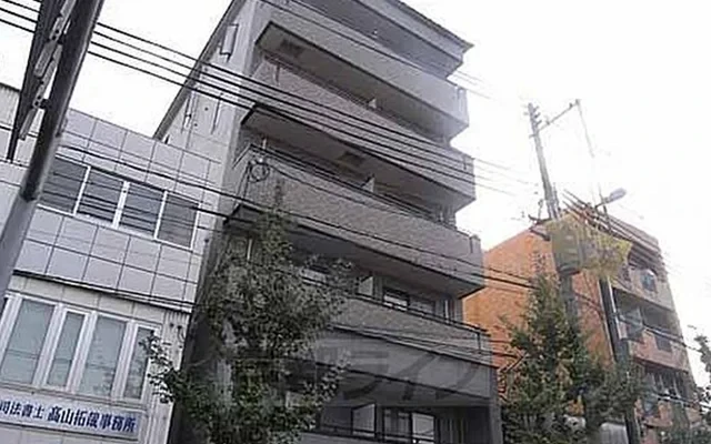 Capital Villa Marutamachi 402 - Kyoto student accommodation
