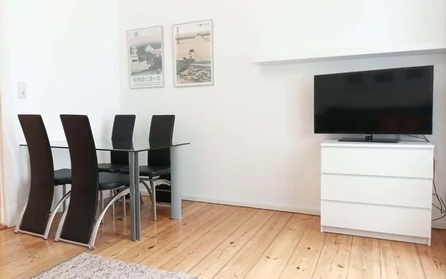 2 room flat in a perfect location in Kudamm 2