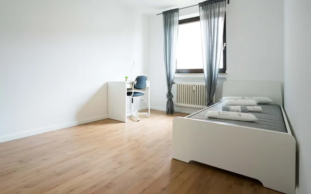 Koelner Landstrasse 352a - EG. Li (Maisonette) (Gigacube) 0