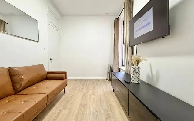 33 Lenox Road, Brooklyn 2