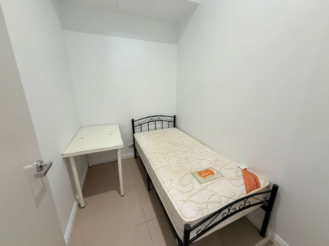 7 Rosebery Avenue