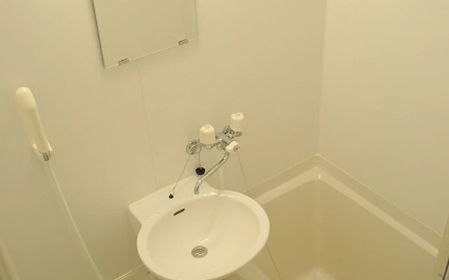 レオパレスＳＵＧＡ 1