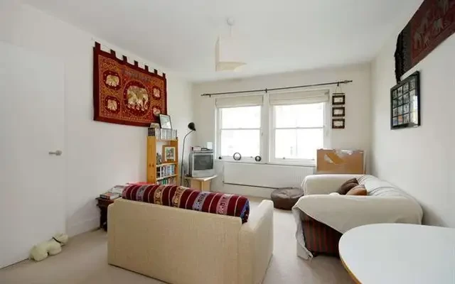 Hullbridge Mews, London, N1 3QU 2