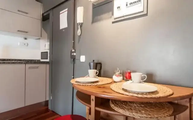 studio in El Raval (Ciutat Vella) 3
