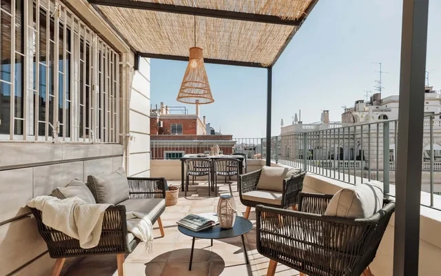 Tamar - 2 bedrooms and terrace in Sant Gervasi 0