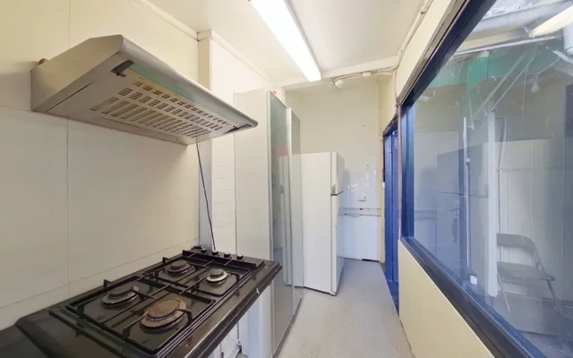 70 Flinders street 4