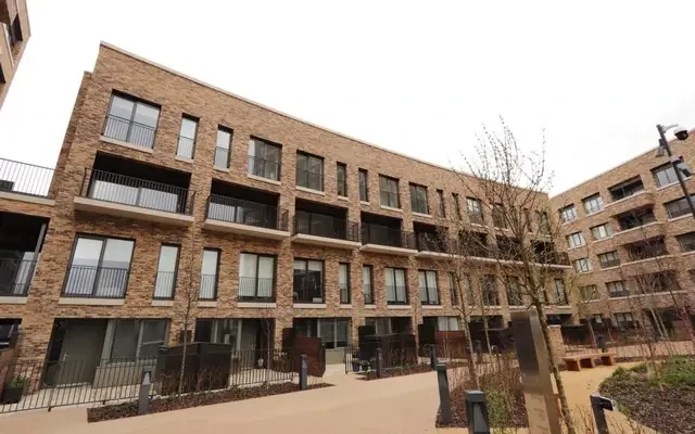 apartment in Peckham 0