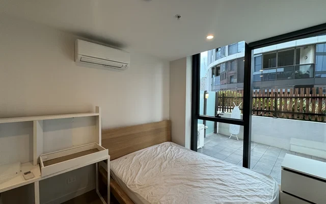 410/393 Spencer Street 4