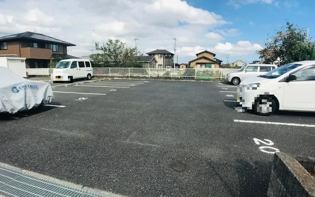 レオパレスコンフォール 1