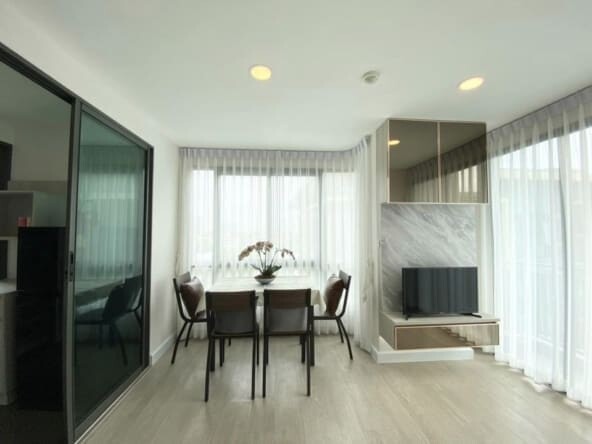 2-BR Condo for Rent, ฿21,000/month, Metro Luxe Rose Gold Phahol - Sutthisan