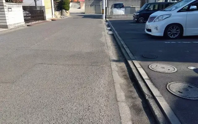レオネクスト瀬戸 3