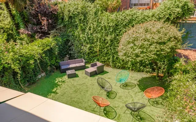 apartment near Calle Villaamil 1
