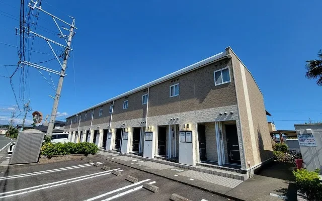 レオパレスべルシャトレ袋井 0
