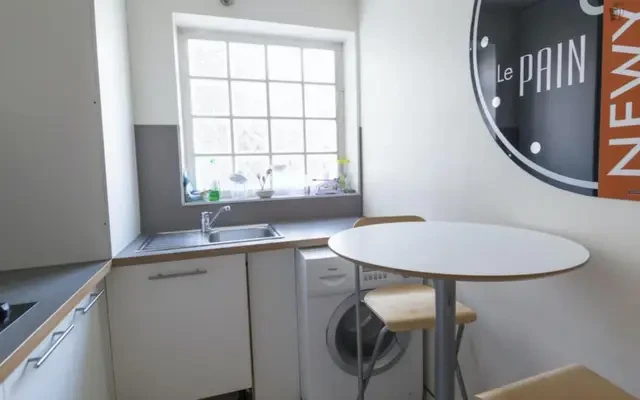 Comfy single bedroom in well-connected Vitry-sur-Seine 4