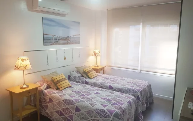 Moderno apartamento estudio muy cerca de Ciudad de las Artes y las Ciencias 0