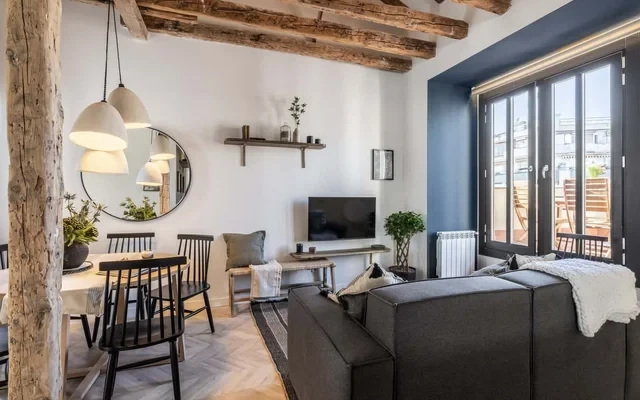 Hoya - 3 bedrooms and terrace in Trafalgar 1