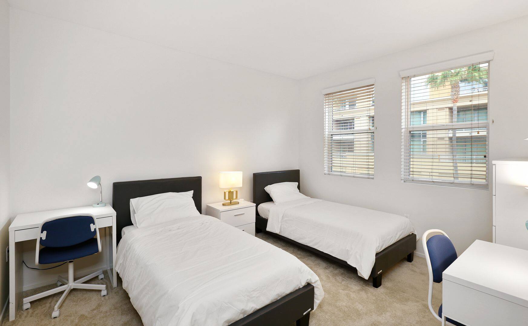 Shared Room in 2 bed