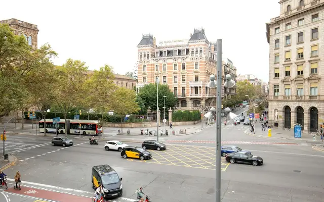 Gran Via de les Corts Catalanes 4