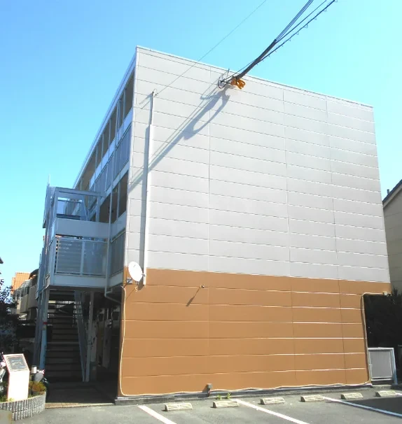 レオパレスソフィア