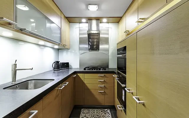 Kensington Court 12109# 3