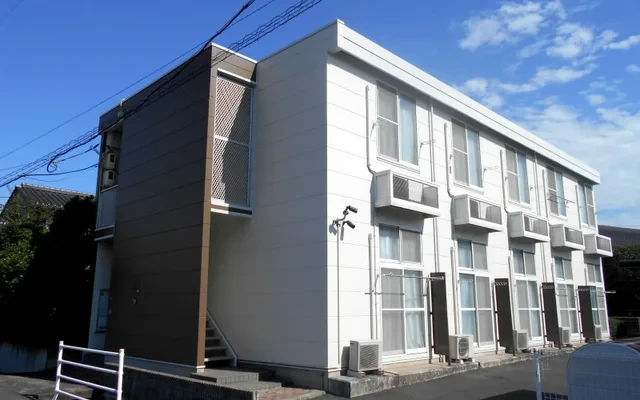 レオパレスヴィラ一ツ橋 0