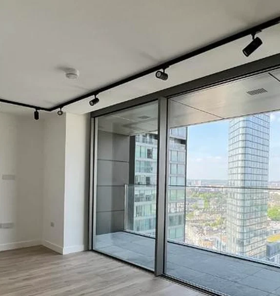 HL-Valencia Tower