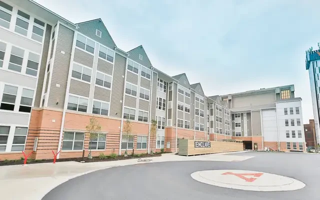 The Enclave - alojamiento para estudiantes en Youngstown