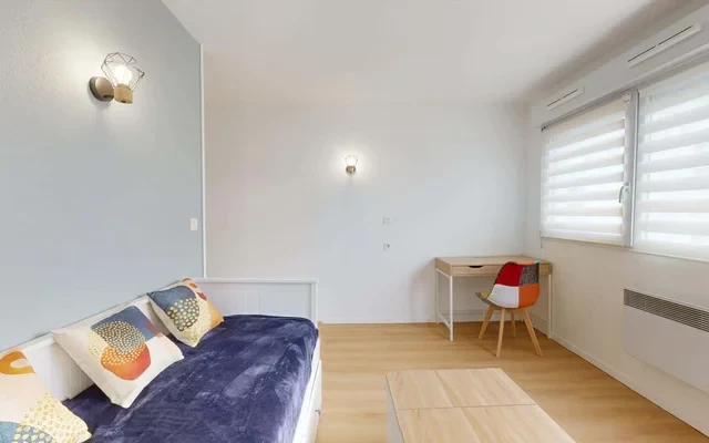 Apartment in Avenue Général de Gaulle, Bron for 20 m² with 1 bedroom - chỗ ở sinh viên tại Buron - Studio