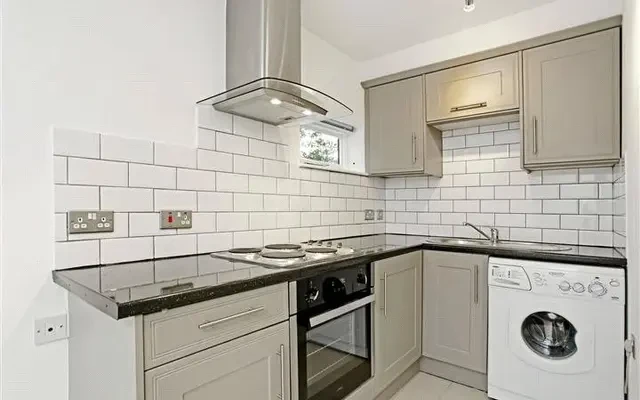 Wycherley Close Blackheath London SE3 1