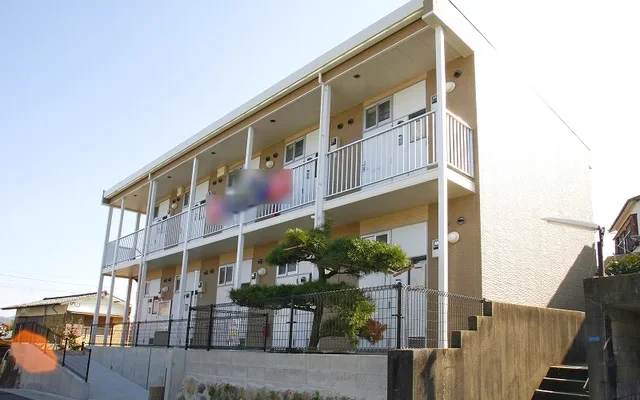 レオパレスサツキ 0