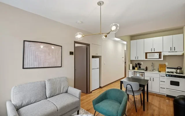 Upper East Side F#543 2